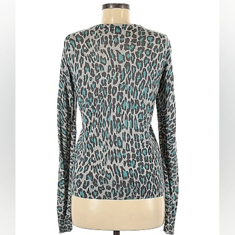 VTG Lucky Brand Long Sleeve Animal Print Cardigan Gray and Blue Size Medium - Picture 2 of 6